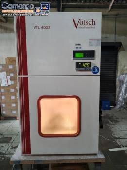 C�mara clim�tica de bancada interno em inox V�tsch 34 litros
