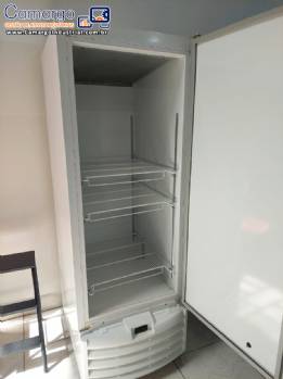 Biofreezer ultracongelador para laborat�rio Liobras 500 litros - 40 �C