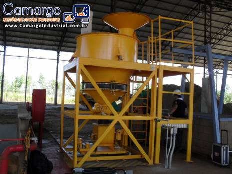 Silo dosador para pó