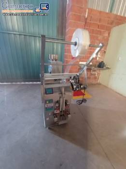 Empacotadora envasadora automática de saches com dosadora Cetro