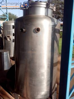 Tanque em aço inox encamisado