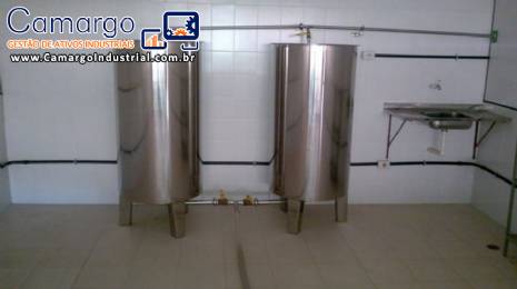Tanques em a�o inox