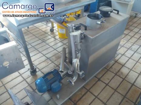 Bomba centr�fuga com tanque reservat�rio Bombinox