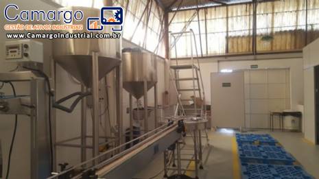 Linha produção e envase de saneantes